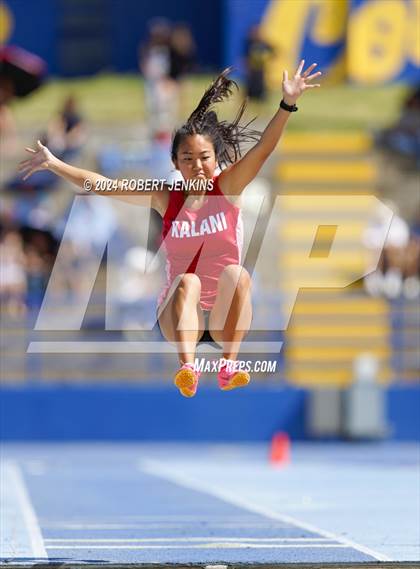Thumbnail 3 in Kahuku Qualifying Meet #1 photogallery.