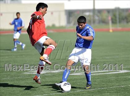 Thumbnail 1 in El Rancho vs Oak Hills (CIF SS D4 Final) photogallery.