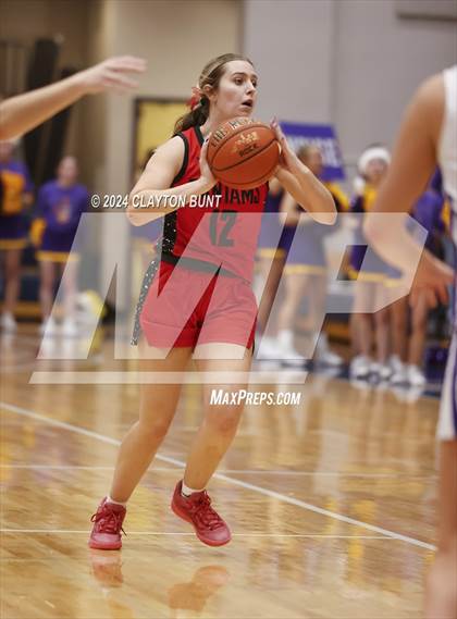 Thumbnail 2 in Clarkston vs. Lewiston photogallery.