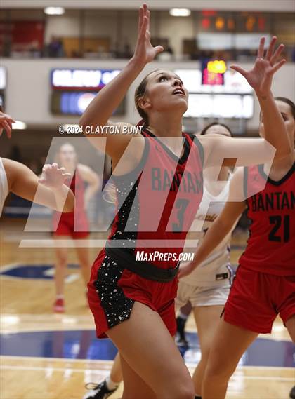 Thumbnail 1 in Clarkston vs. Lewiston photogallery.