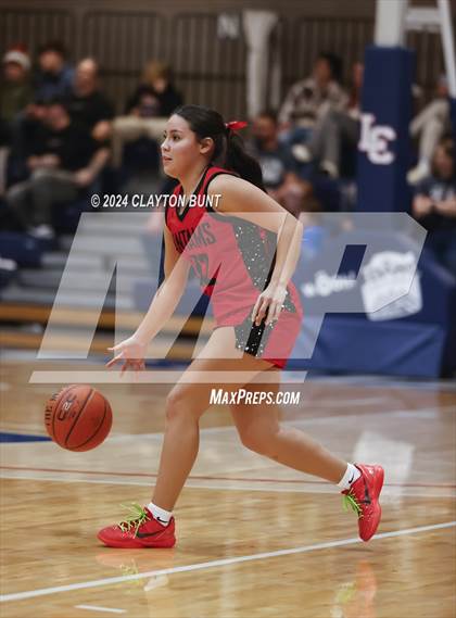 Thumbnail 1 in Clarkston vs. Lewiston photogallery.