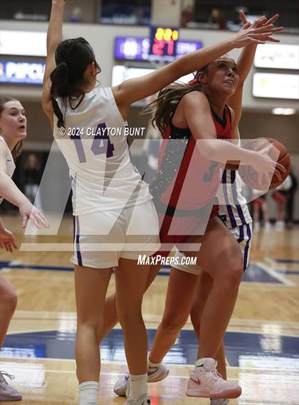 Thumbnail 3 in Clarkston vs. Lewiston photogallery.