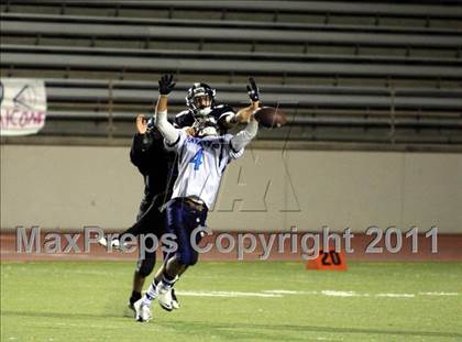 Thumbnail 3 in Duarte vs. Azusa photogallery.