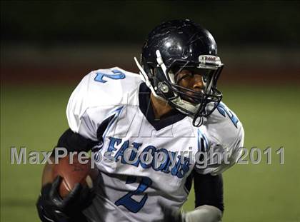 Thumbnail 3 in Duarte vs. Azusa photogallery.
