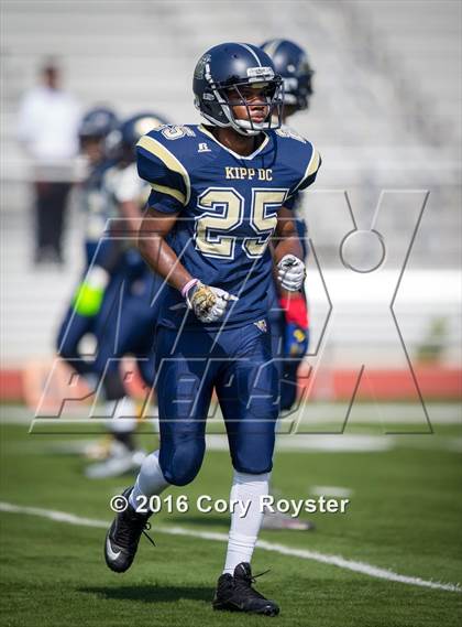 Thumbnail 2 in Cardozo vs. KIPP College Prep photogallery.