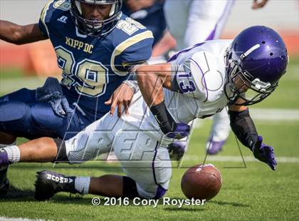 Thumbnail 2 in Cardozo vs. KIPP College Prep photogallery.
