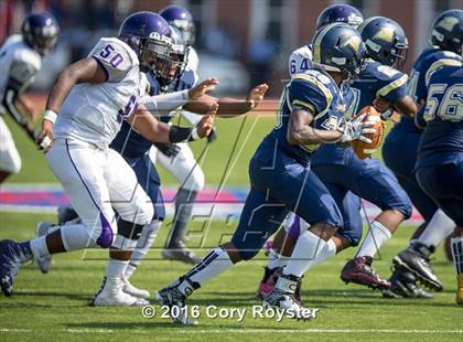 Thumbnail 3 in Cardozo vs. KIPP College Prep photogallery.