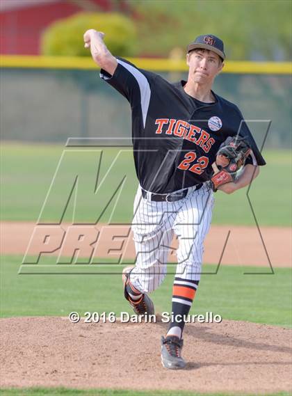 Thumbnail 2 in Wilson vs. Grand Junction (Coach Bob National Invitational) photogallery.