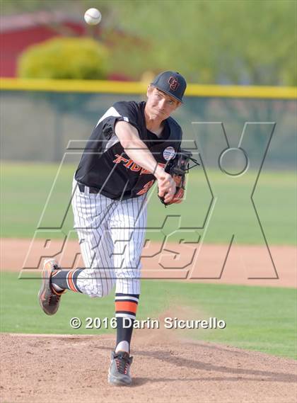 Thumbnail 2 in Wilson vs. Grand Junction (Coach Bob National Invitational) photogallery.