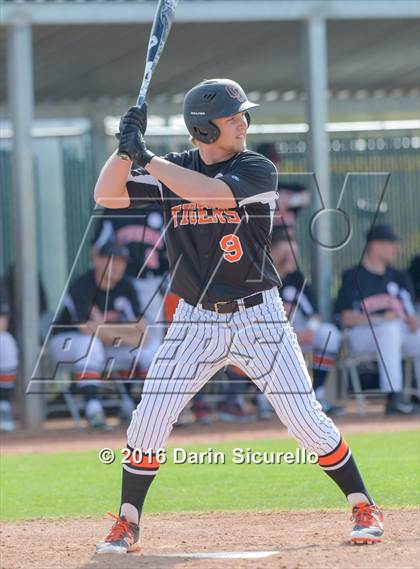 Thumbnail 2 in Wilson vs. Grand Junction (Coach Bob National Invitational) photogallery.