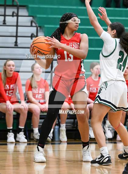 Thumbnail 1 in Regis Jesuit @ ThunderRidge photogallery.