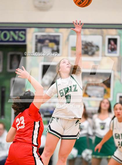 Thumbnail 3 in Regis Jesuit @ ThunderRidge photogallery.