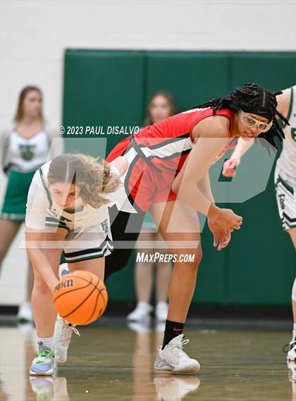 Thumbnail 3 in Regis Jesuit @ ThunderRidge photogallery.