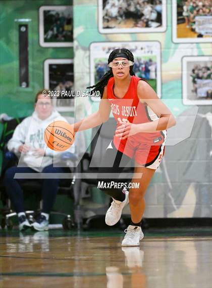 Thumbnail 1 in Regis Jesuit @ ThunderRidge photogallery.