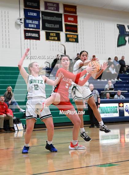 Thumbnail 1 in Regis Jesuit @ ThunderRidge photogallery.