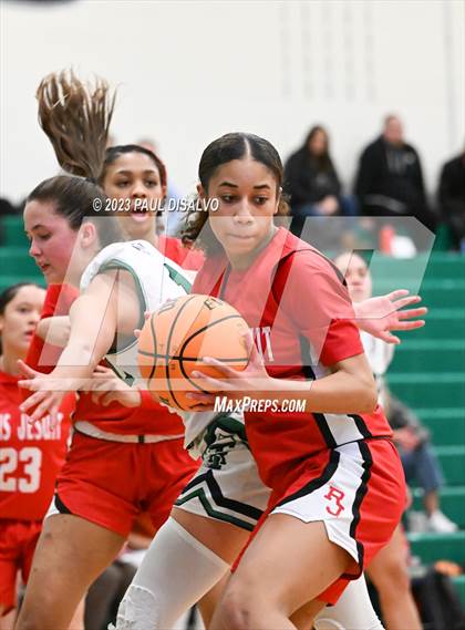 Thumbnail 2 in Regis Jesuit @ ThunderRidge photogallery.