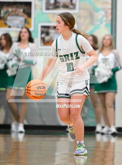 Thumbnail 3 in Regis Jesuit @ ThunderRidge photogallery.