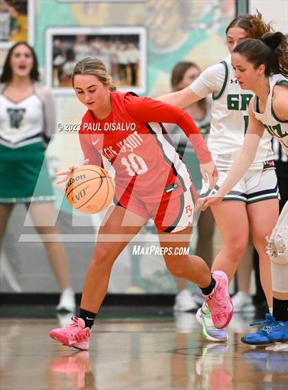 Thumbnail 1 in Regis Jesuit @ ThunderRidge photogallery.