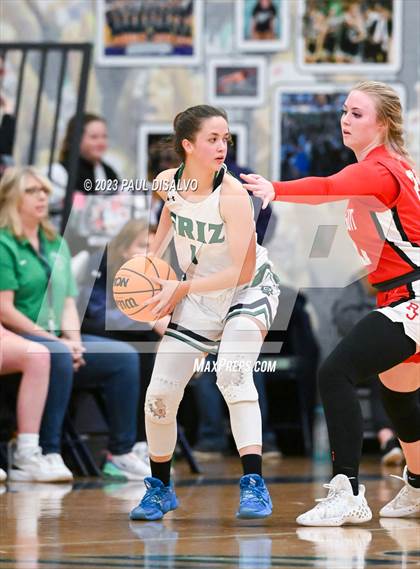 Thumbnail 1 in Regis Jesuit @ ThunderRidge photogallery.