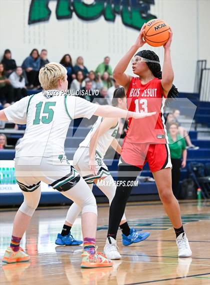 Thumbnail 2 in Regis Jesuit @ ThunderRidge photogallery.
