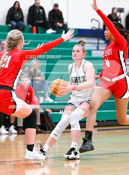 Thumbnail 3 in Regis Jesuit @ ThunderRidge photogallery.