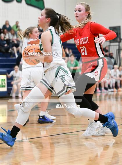 Thumbnail 1 in Regis Jesuit @ ThunderRidge photogallery.