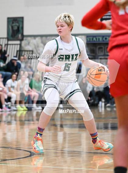 Thumbnail 2 in Regis Jesuit @ ThunderRidge photogallery.