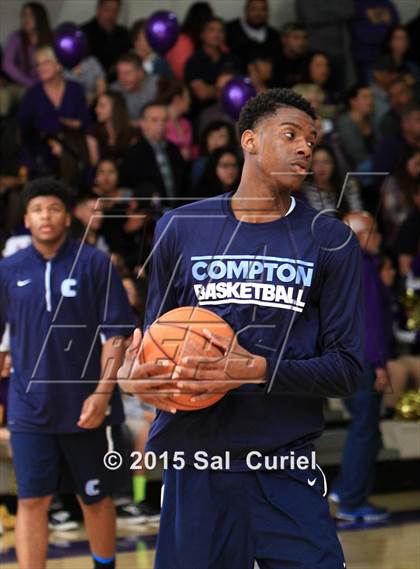 Thumbnail 2 in Righetti vs. Compton photogallery.
