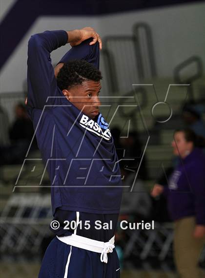Thumbnail 2 in Righetti vs. Compton photogallery.