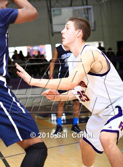Thumbnail 3 in Righetti vs. Compton photogallery.