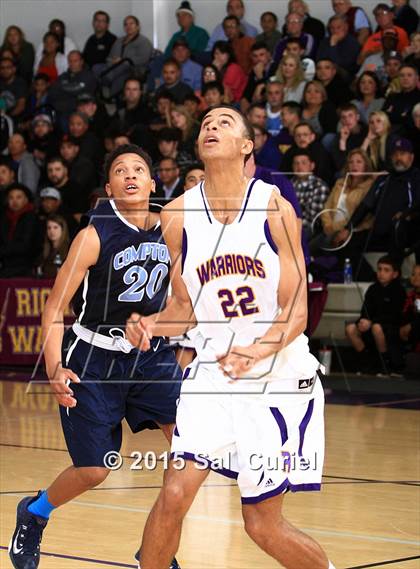 Thumbnail 1 in Righetti vs. Compton photogallery.