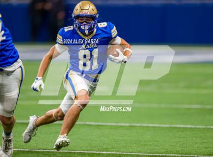 Thumbnail 2 in Alamo Heights vs. Miller (UIL 5A Regional Playoff) photogallery.