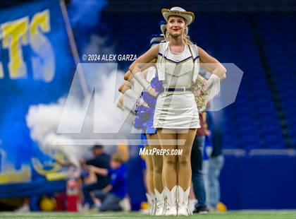 Thumbnail 3 in Alamo Heights vs. Miller (UIL 5A Regional Playoff) photogallery.