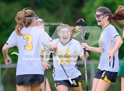 Thumbnail 3 in Cardinal Gibbons @ Apex photogallery.