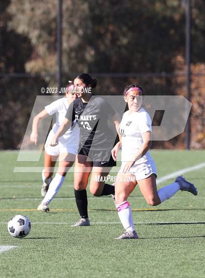 Thumbnail 3 in Archbishop Mitty vs. St. Mary's photogallery.