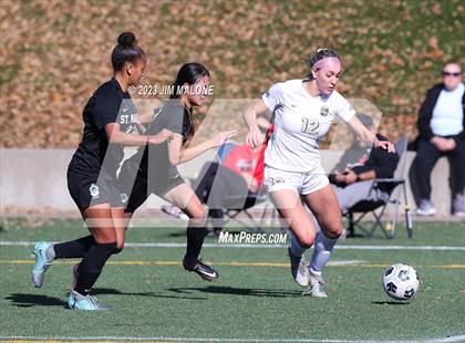 Thumbnail 1 in Archbishop Mitty vs. St. Mary's photogallery.