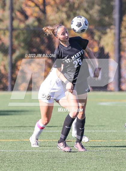 Thumbnail 3 in Archbishop Mitty vs. St. Mary's photogallery.