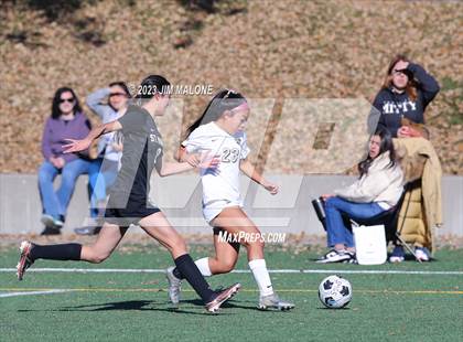 Thumbnail 2 in Archbishop Mitty vs. St. Mary's photogallery.