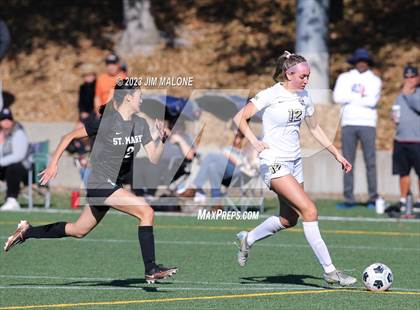 Thumbnail 2 in Archbishop Mitty vs. St. Mary's photogallery.