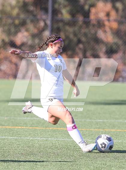 Thumbnail 1 in Archbishop Mitty vs. St. Mary's photogallery.
