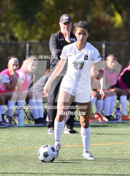 Thumbnail 3 in Archbishop Mitty vs. St. Mary's photogallery.