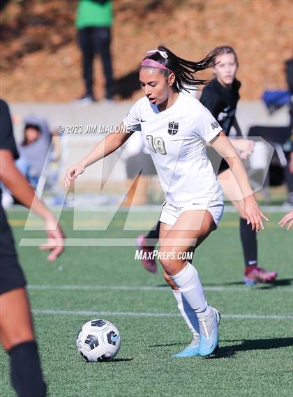 Thumbnail 1 in Archbishop Mitty vs. St. Mary's photogallery.