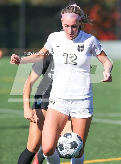 Thumbnail 3 in Archbishop Mitty vs. St. Mary's photogallery.