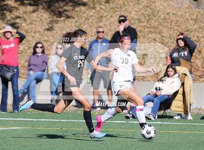 Thumbnail 3 in Archbishop Mitty vs. St. Mary's photogallery.