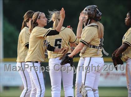 Thumbnail 1 in South Johnston vs South Central (NCHSAA 3A Playoffs) photogallery.