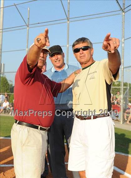 Thumbnail 3 in South Johnston vs South Central (NCHSAA 3A Playoffs) photogallery.