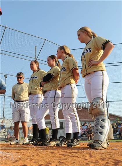 Thumbnail 1 in South Johnston vs South Central (NCHSAA 3A Playoffs) photogallery.