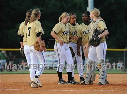 Thumbnail 3 in South Johnston vs South Central (NCHSAA 3A Playoffs) photogallery.