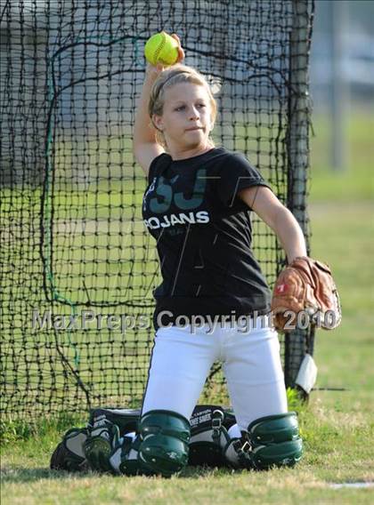 Thumbnail 2 in South Johnston vs South Central (NCHSAA 3A Playoffs) photogallery.