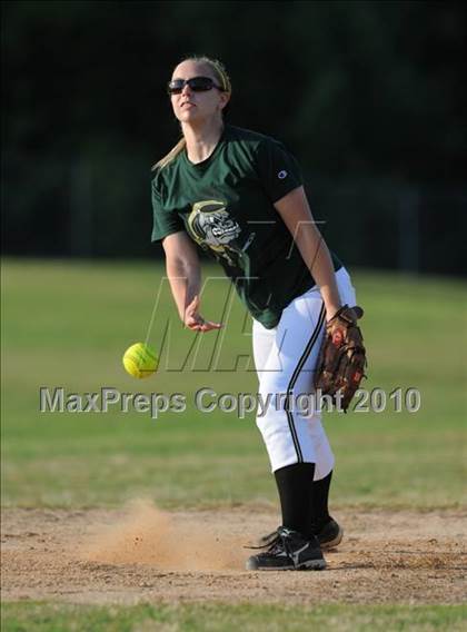 Thumbnail 2 in South Johnston vs South Central (NCHSAA 3A Playoffs) photogallery.